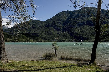 Mini Yacht race at Cavazzo lake